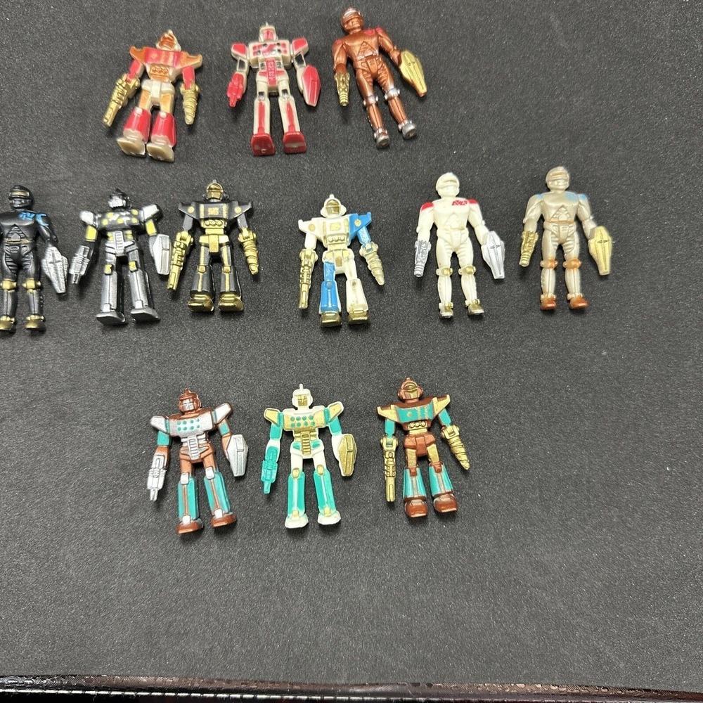 Vintage Lot of 11 Mini Robot Action Figures Retro Sci Fi Toys